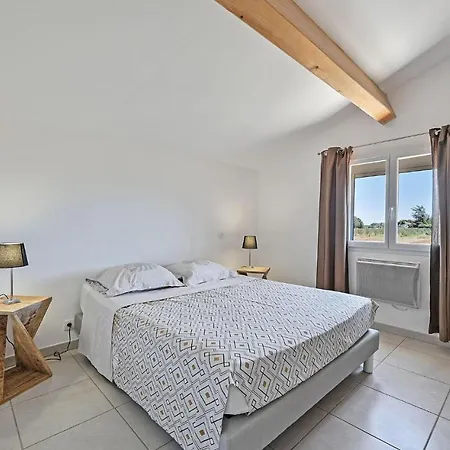 Amazing In Ferienhaus Nîmes